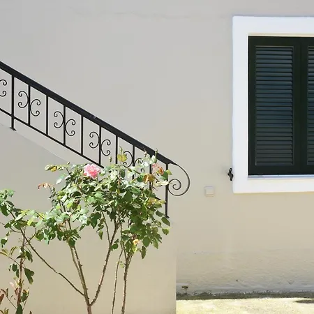 Stella's House Corfu Ýpsos